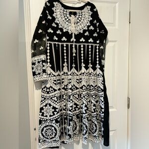 Pakistani shalwar kameez